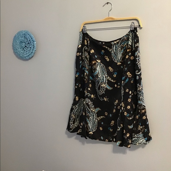 EUC INC Silk Paisley & Flower Skirt Sz 14 - Picture 2 of 5